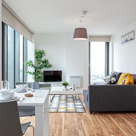 X1 Apartments Salford Quays 외부 사진