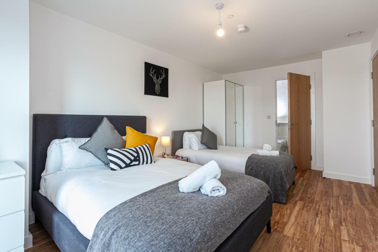 X1 Apartments Salford Quays 외부 사진