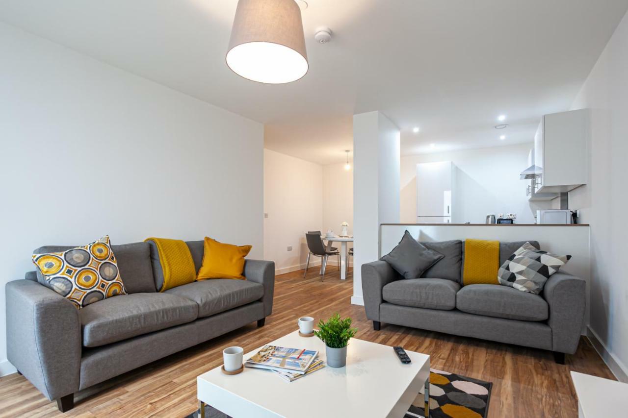 X1 Apartments Salford Quays 외부 사진
